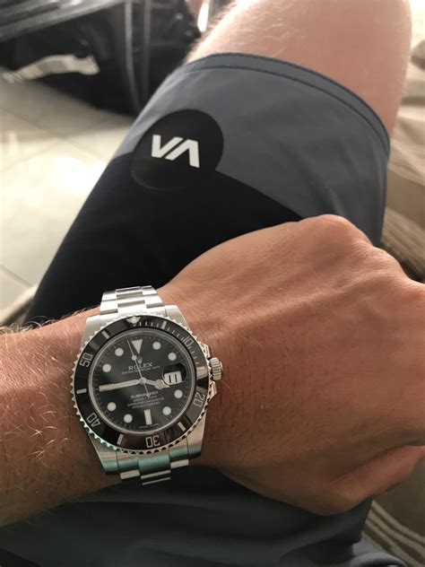 submariner on 7 inch wrist